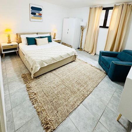 Villa Silvia Apartment ออลเมโด ภายนอก รูปภาพ